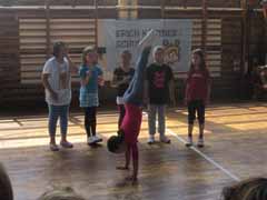 Tanz Klasse 3